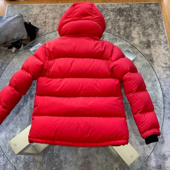 COPY - The Super Puff Jacket from Aritzia in Red. NWOT - Picture 3 of 4